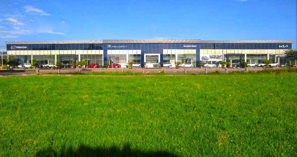 SHOWROOM KIA - MAZDA - PEUGEOT QUẢNG NGÃI