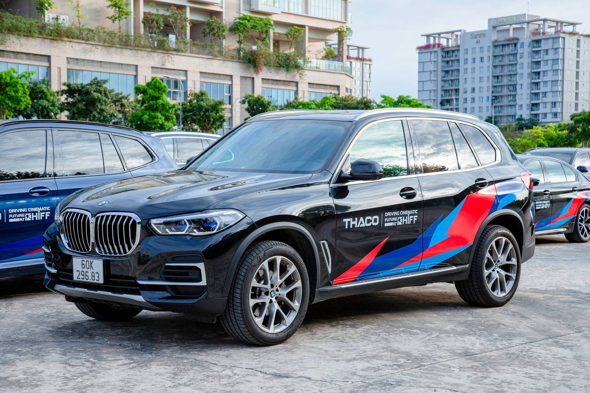 2-bmwx5-1