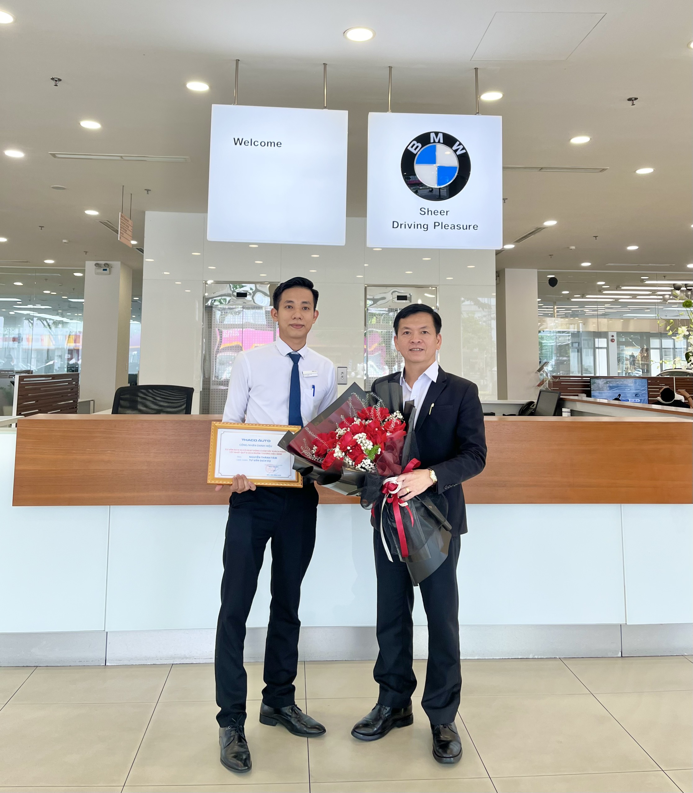 THACO AUTO Đà Nẵng vinh danh Tư vấn dịch vụ đạt giải trong chương trình BMW VoC Quý II năm 2024